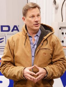 Neal Tapio