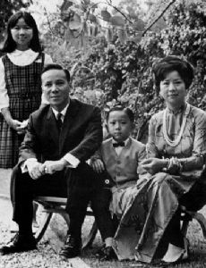 Nguyen Van Thieu and Nguyen Thi Mai Anh