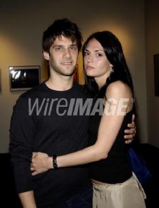 Stephanie Sieber and Justin Bartha