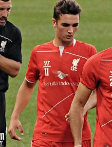 Adam Phillips (footballer)