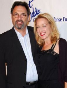 Patricia Wettig and Ken Olin