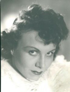 Karin Kavli