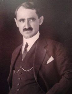 Qazim Kokoshi