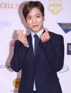Jung Yong-hwa