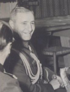 Nikola Mikhov