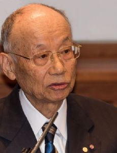 Satoshi Ōmura