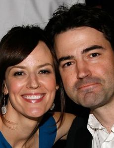 Rosemarie DeWitt and Ron Livingston