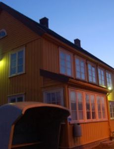 Leangen Station