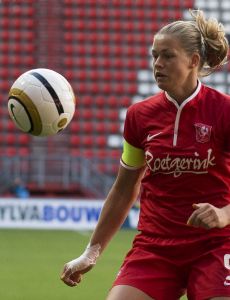 Anouk Dekker