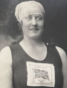 Isabelle White