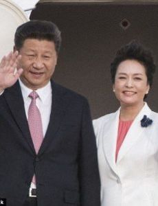 Xi Jinping and Peng Liyuan