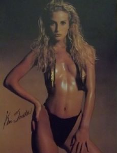 Kim Snowden (model)