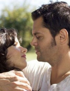 Johnny Knoxville and Juliette Lewis