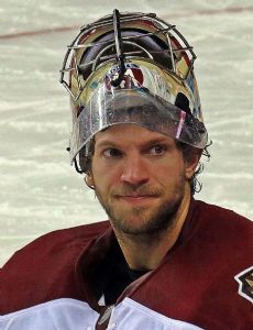 Mike Smith (ice hockey b. 1982)