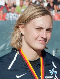 Denise Hinrichs