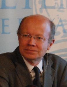 Peter Englund (economist)