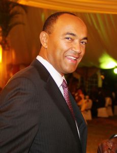 Peter Kenneth