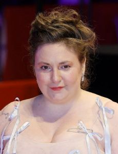 Lena Dunham