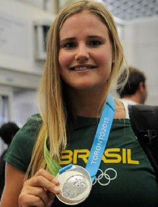Kahena Kunze