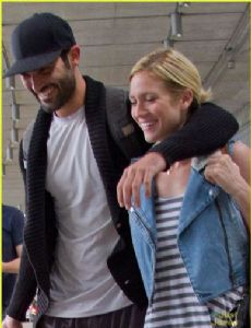 Brittany Snow and Tyler Hoechlin