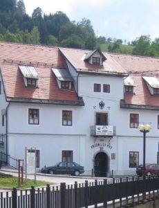 Heritage of Mercury. Almadén and Idrija