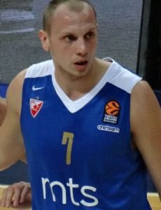 Dejan Davidovac