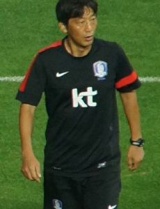 Kim Bong-Soo (footballer)