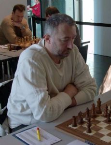 Petar Popović (chess player)