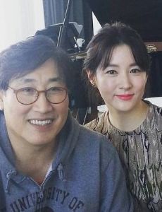 Lee Young Ae and Jeong Ho-Young