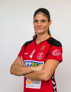 Dóra Deáki