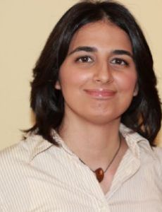 María Sefidari