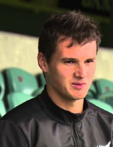Adam Mitchell (footballer, born 1996)