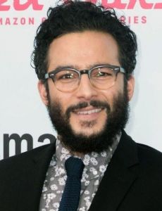 Ennis Esmer