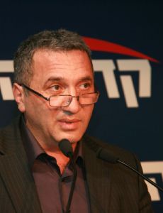 Robert Tiviaev