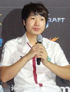 Kim Yoo-jin (video gamer)