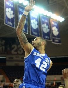 Curtis Washington
