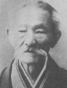 Tamoto Kenzō