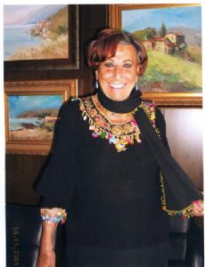 Müzeyyen Senar