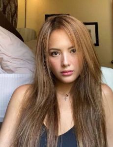 Ellen Adarna