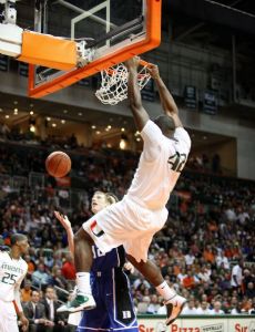 Reggie Johnson (basketball, born 1989)