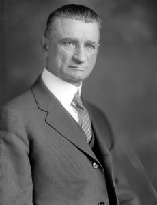 Bolivar E. Kemp