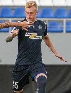 Vladyslav Khomutov