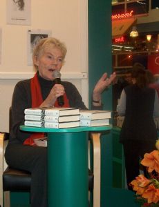Märta Tikkanen