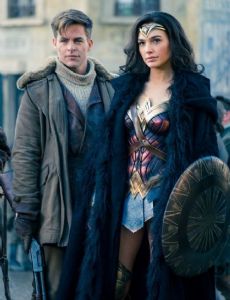 Gal Gadot and Chris Pine