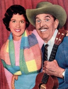 Bob Dyer and Dolly Dyer