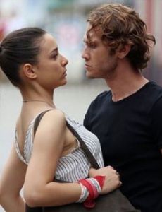 Aras Bulut Iynemli and Damla Colbay