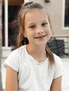 Olivia Johnson (YOUTUBE STAR)