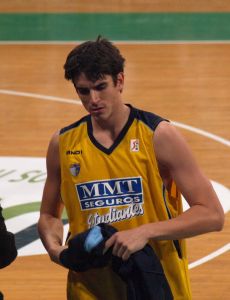 Carlos Suárez