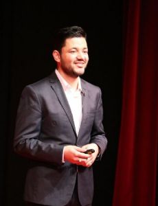 Mithaq Kazimi