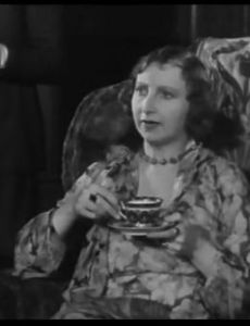 Viola Compton
